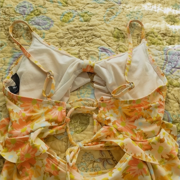 Hurley Floral One Piece Swimsuit - Picture 9 of 15